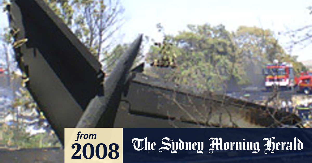 Engine blamed for Spanish plane crash